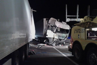 ACCIDENT DE DOS CAMIONS