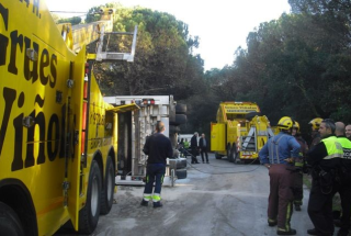 Accident camió escombraries