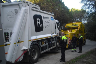 Accident camió escombraries