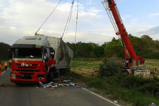 RESCAT TRAILER BOLCAT